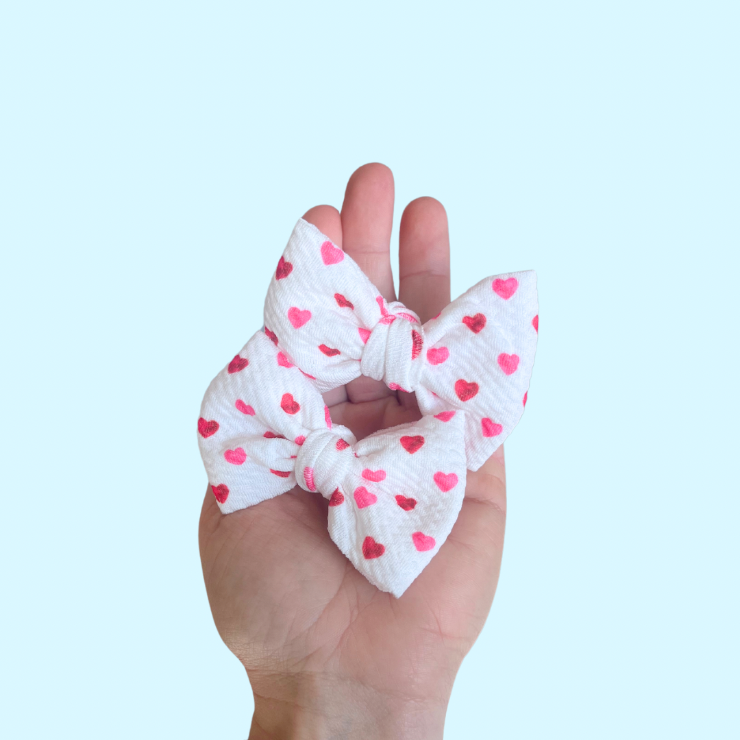 Tiny Heart Bow